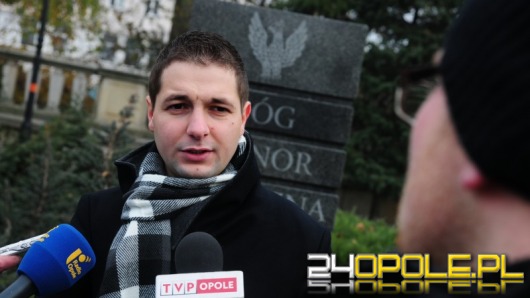 Patryk Jaki rezygnuje z części poselskich pieniędzy