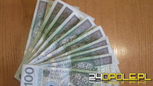 Uwierzyli "wróżce". Stracili 1200 złotych