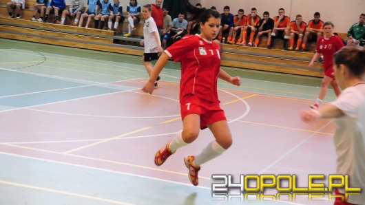 W Opolu trwają Akademickie Mistrzostwa Polski w futsalu