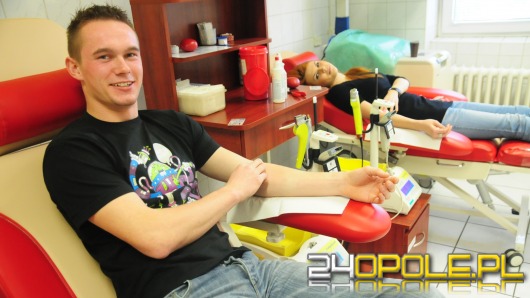 Zakochane pary chętnie oddają krew