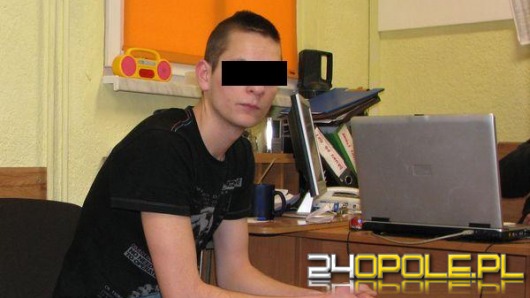 18-latek kijem wymusił pieniądze