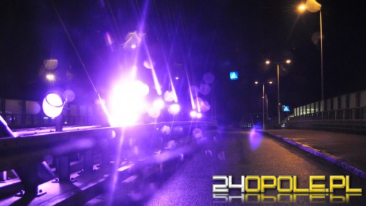 Uwaga na źle ustawione lampy przy wiadukcie na Struga