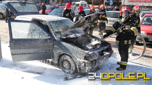 Pożar samochodu na Placu Kopernika