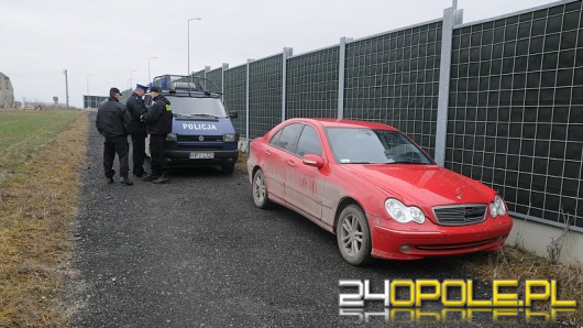 Policjanci strzelali w kierunku 19-letniego złodzieja. Porzucił samochód