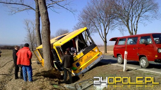 11 osób rannych po zderzeniu autobusu i ciężarówki