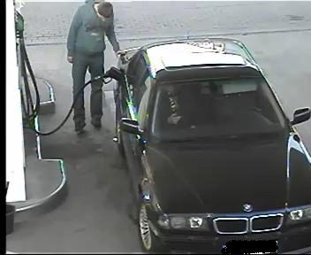 Kierowca BMW ukradł paliwo i uciekał przed policją