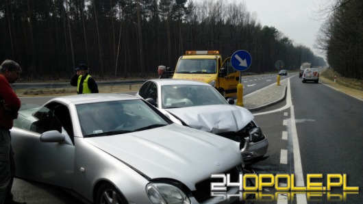Dwie osoby ranne w wypadku pod Ozimkiem