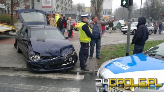 Ford i volkswagen zderzyły się w centrum Opola