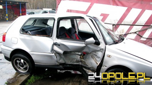 15-latek spowodował wypadek drogowy i uciekł