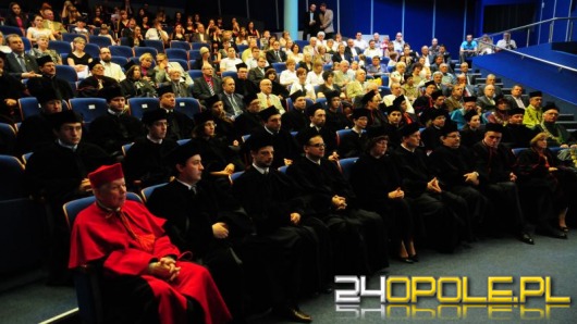 Opolskie uczelnie w ogólnopolskim rankingu. UO lepiej, PO bez zmian