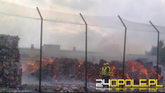 Tysiąc ton makulatury spłonęło w Krapkowicach