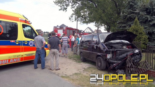 Rowerzystka potrącona przez busa walczy o życie