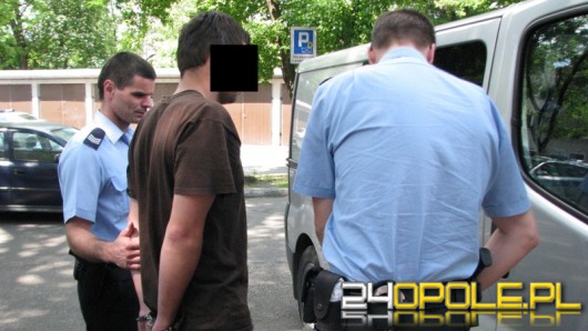 Zapytał o drogę, został pobity i okradziony
