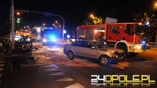 66-letni kierowca mercedesa ranny po wypadku