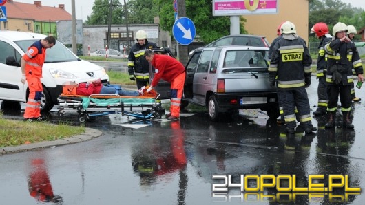 Kierująca daewoo tico wymusiła pierwszeństwo