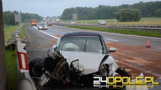 Porsche carrera roztrzaskało się na autostradzie