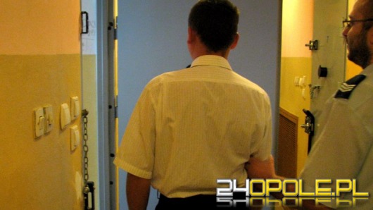 Pijany kierowca chciał przekupić policjantów