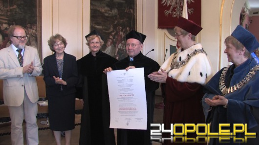 Poloniści z całego świata obradują w Opolu