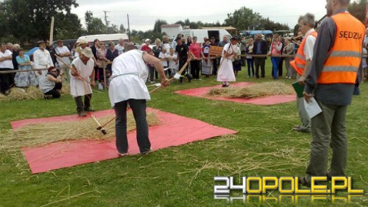 Cepem, sierpem i kosą - niezwykłe zmagania w Piątkowicach