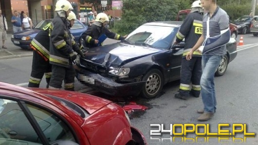 Czołowe zderzenie w centrum Opola