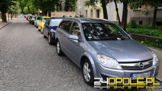 Parkowanie na Pasiece często kończy się mandatem