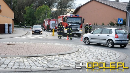 Kłótnia o sprzątanie drogi, a kierowcy jeżdżą objazdem