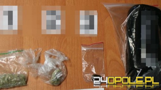 20-latek przemycał narkotyki w żelu pod prysznic