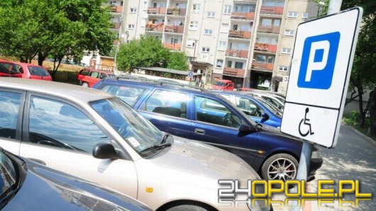 MZD bierze się za parkingowych oszustów