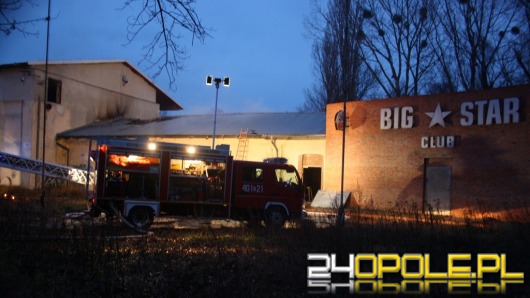 Pożar budynku dyskoteki w Brzegu