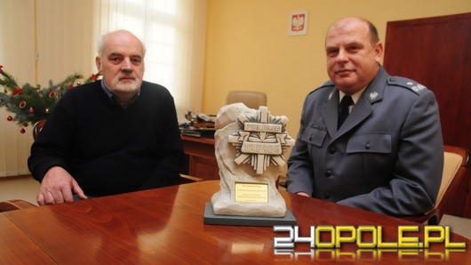 Jako jedyny zareagował na przemoc - otrzymał nagrodę od komendanta