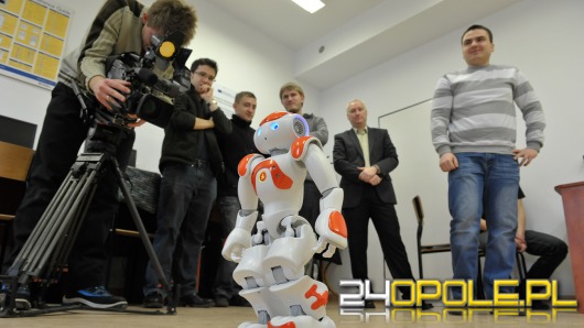 Francuski robot posłuży do nauki programowania