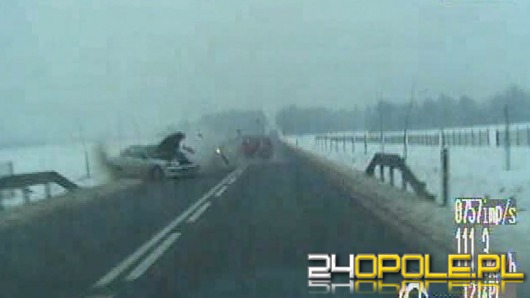 Zobacz film z wypadku podczas policyjnego pościgu!