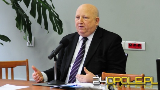 Przegląd kadr w SLD. Józef Oleksy przyjechał do Opola.