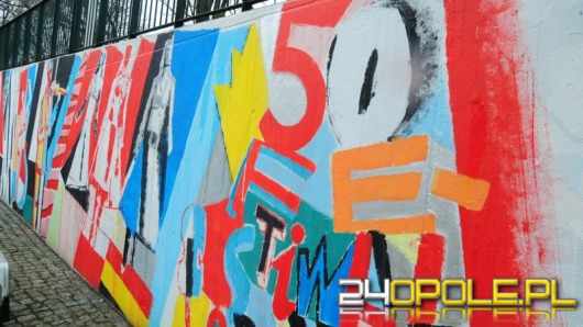 Festiwalowe graffiti zdobi mury NCPP