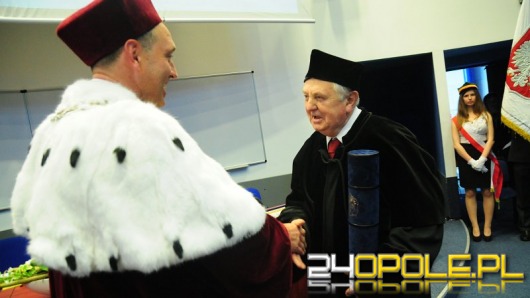 Profesor Tadeusz Zakrzewski odebrał tytuł doktora honoris causa