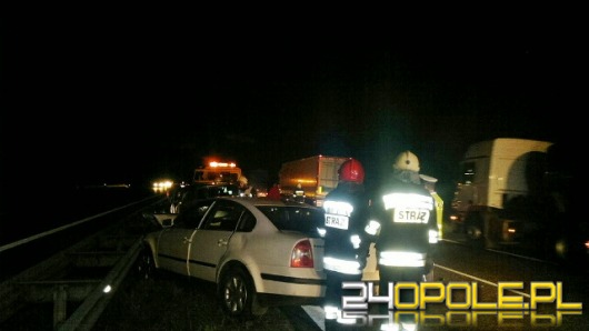  Dwoje dzieci i kobieta ranni po wypadku na autostradzie