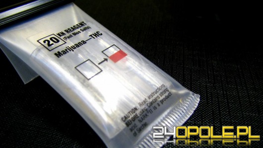 Kierowca uciekał przed policją, bo wiózł w aucie narkotyki