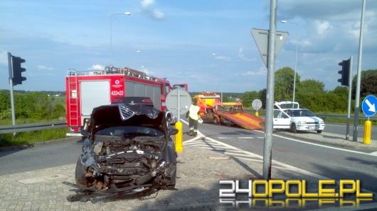 Wypadek na skrzyżowaniu dróg krajowych