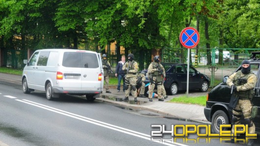 Policja ujawnia szczegóły akcji antyterrorystów