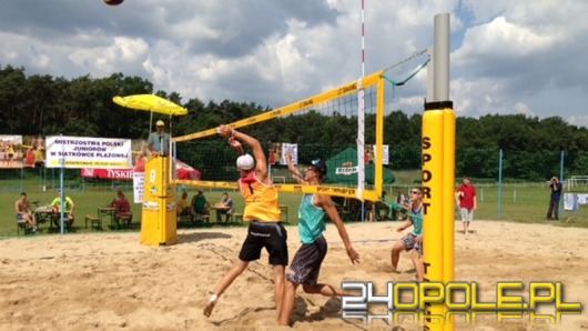 Najlepsi zawodnicy siatkówki plażowej rywalizują w Krapkowicach