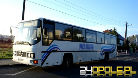 Pijany kierowca gimbusa wiózł dzieci do szkoły