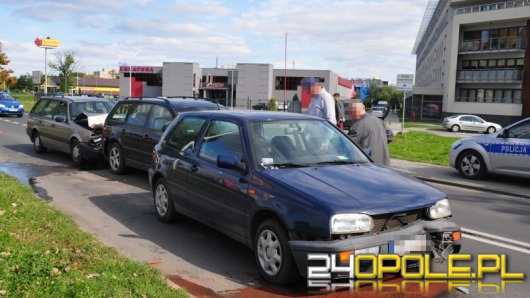 Cztery volkswageny zderzyły się na ulicy Oleskiej
