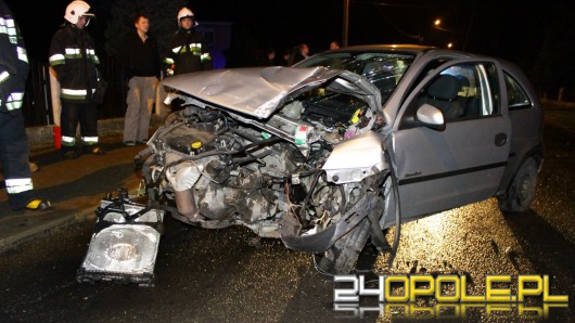 24-letni kierowca opla wjechał w ogrodzenie