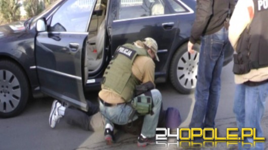 Policja rozbiła wytwórnię dopalaczy w Opolu [wideo]