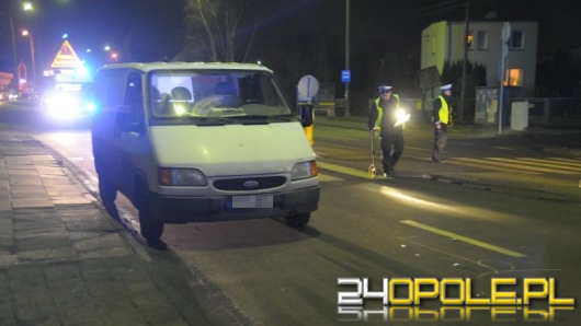 60-latka potrącona na przejściu dla pieszych