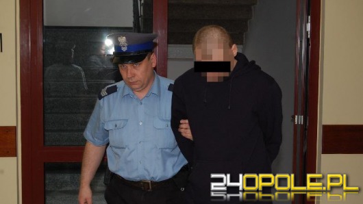 Robert S. udusił szalikiem 29-latkę