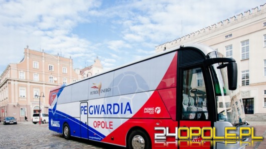 Kolejne zmiany w Gwardii. Jest psycholog i nowy autobus.