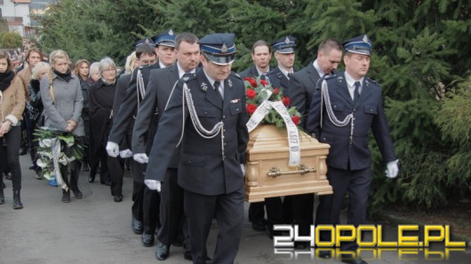 Zdzieszowice pożegnały Dietera Przewdzinga. Tłumy na pogrzebie burmistrza.