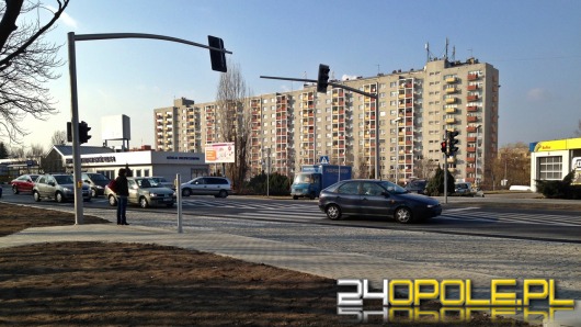 Nowe światła przy przejściu dla pieszych na ul. Ozimskiej