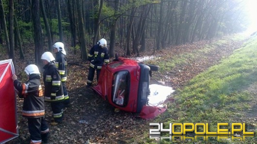 Kobieta zginęła w czołowym zderzeniu pod Opolem